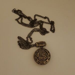 Vintage Floral Pocket Watch Necklace